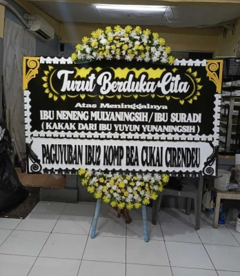 Papan Bunga di Nengahan Bayat
