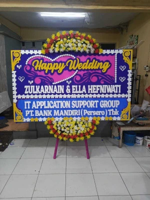 Papan Bunga di Nengahan Bayat